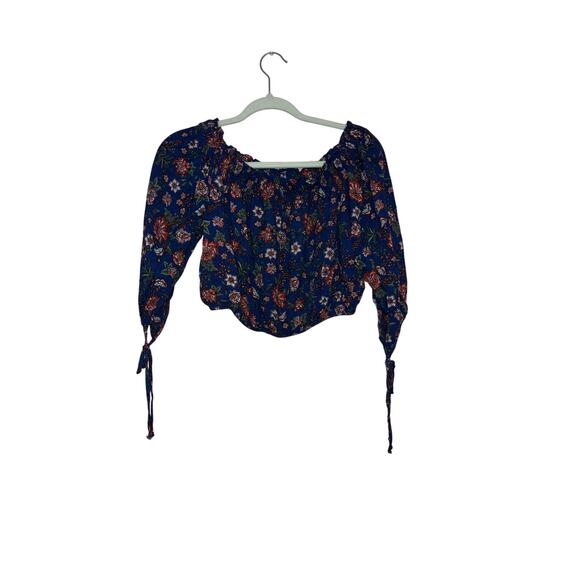 Live to be spoiled floral off the shoulder cropped top size medium - Picture 1 of 6